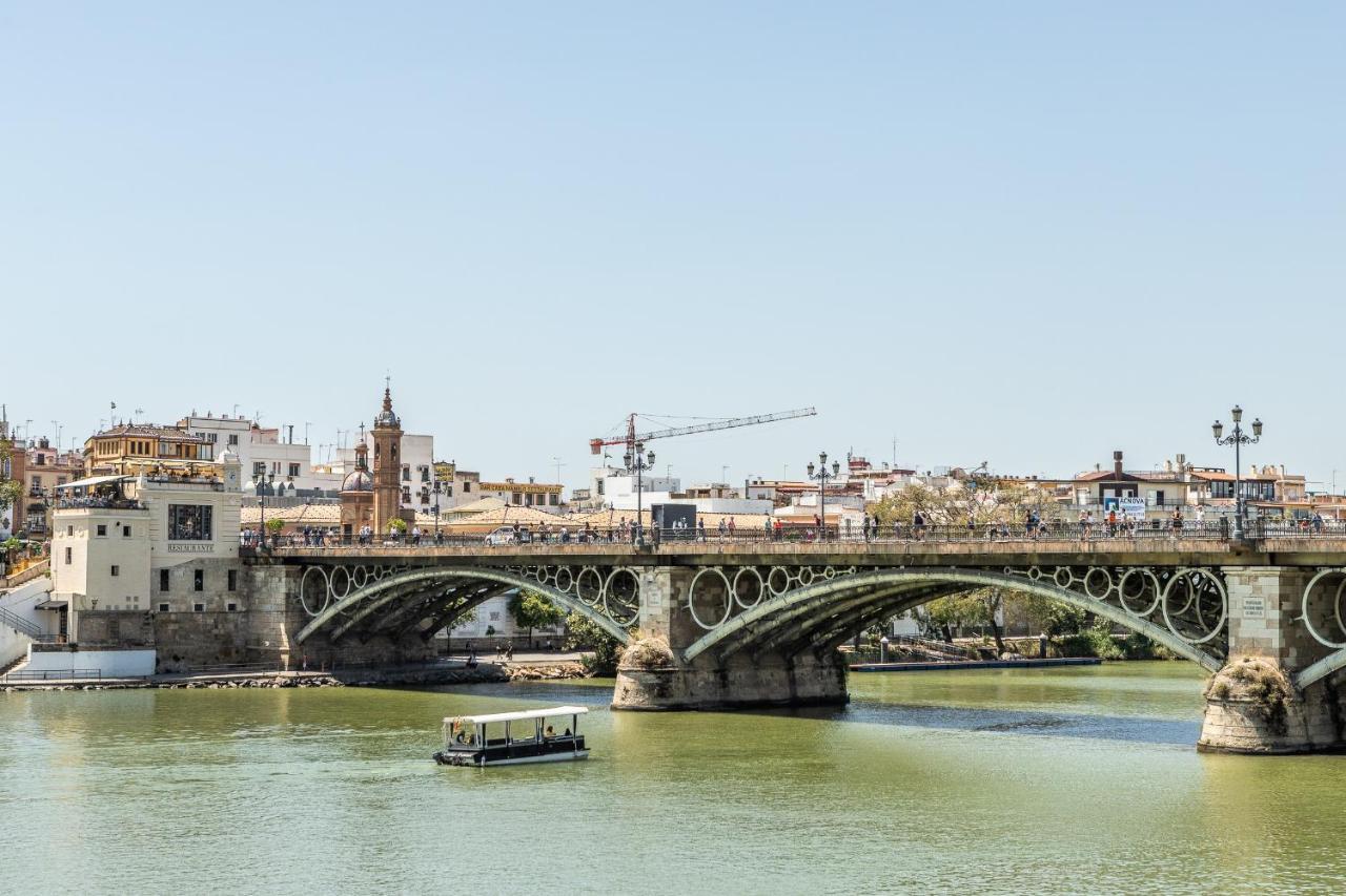 Waou Cosy III Sevilla Cathedral Luaran gambar