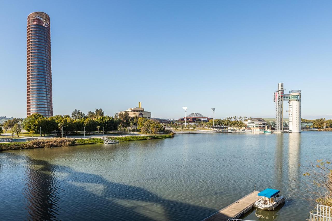 Waou Cosy III Sevilla Cathedral Luaran gambar